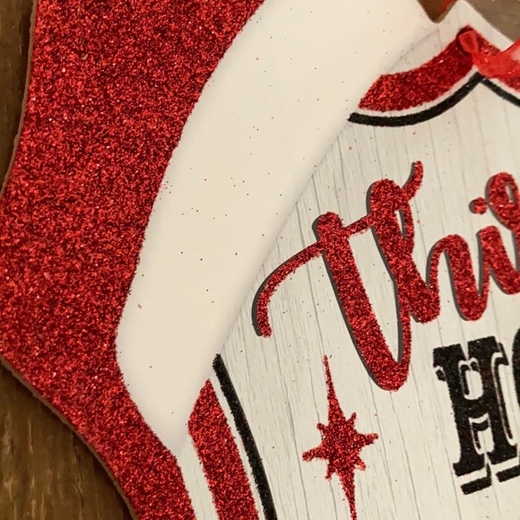 Black Friday sale! This House Believes in Santa - Picture 7 of 9